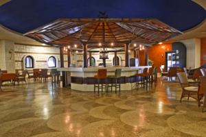 تور ترکیه هتل رویال وینگز - آژانس آفتاب ساحل آبی